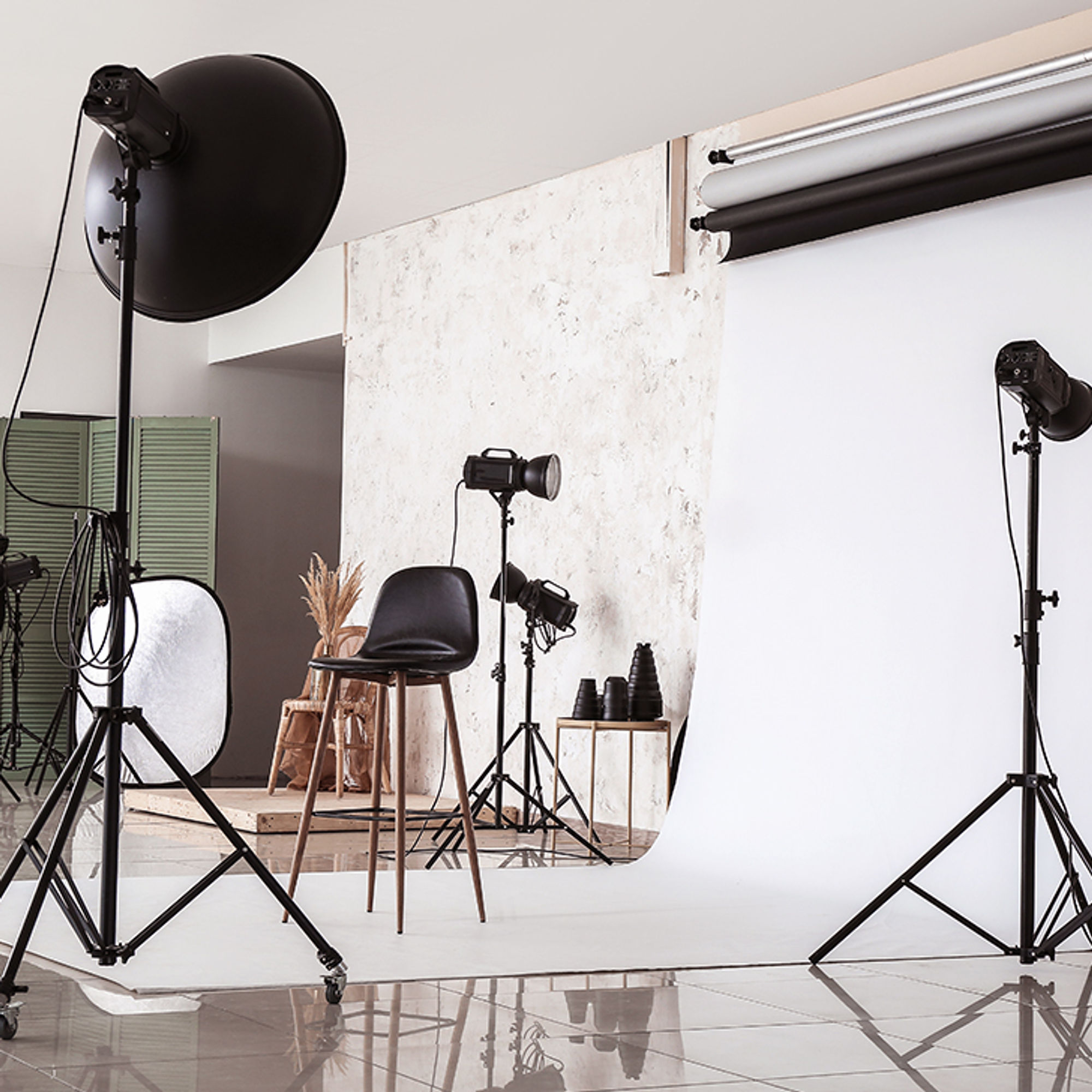 Photography & Video Studio